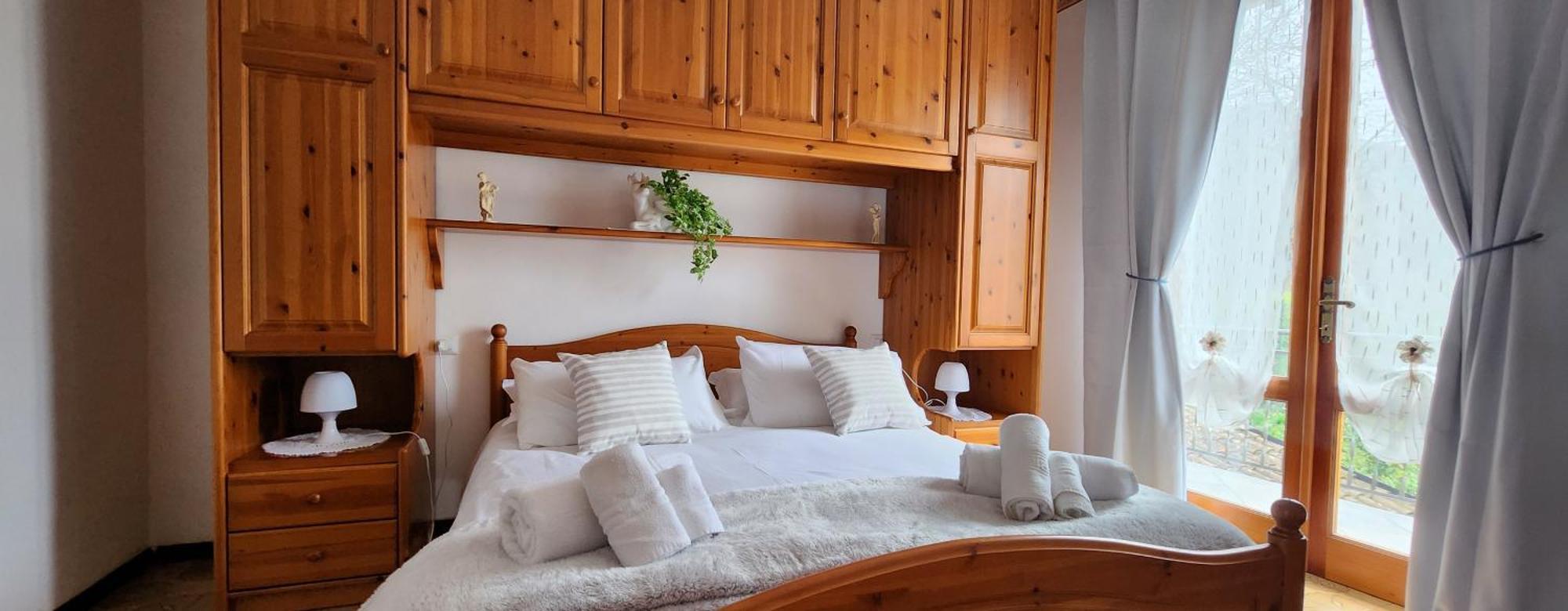 Apartment L'Ulivo Lake View In Private Street เลียร์นา ภายนอก รูปภาพ