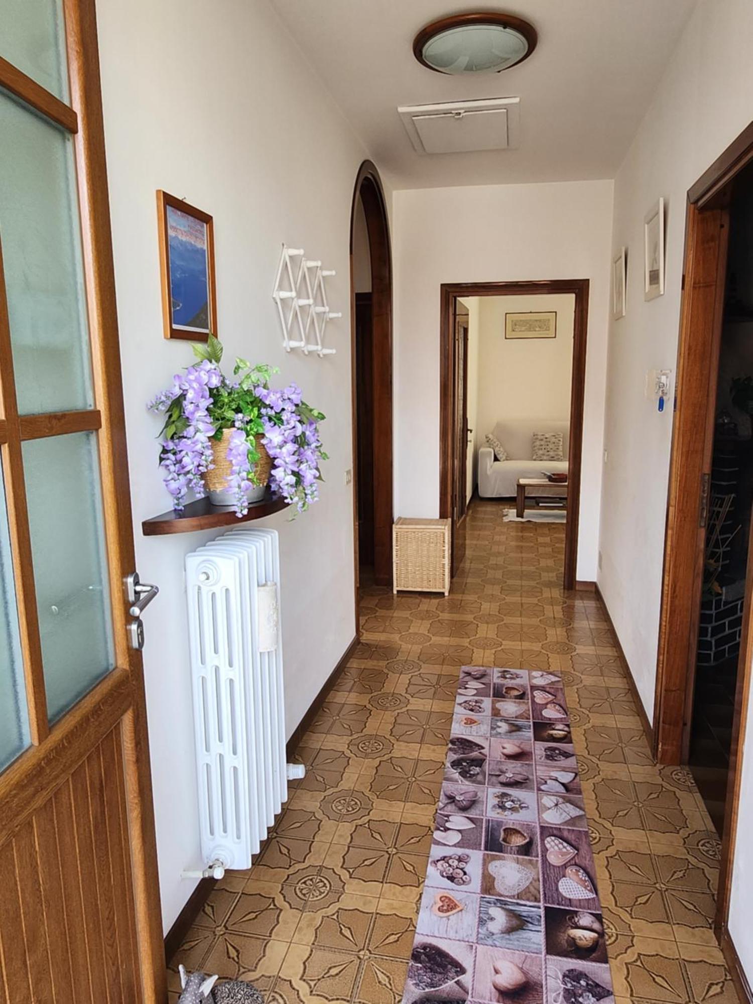 Apartment L'Ulivo Lake View In Private Street เลียร์นา ภายนอก รูปภาพ